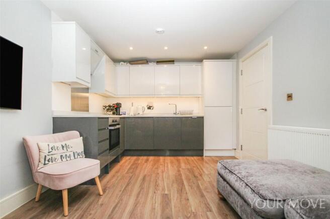 Kitchen/Lounge