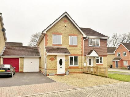 Hainault Drive, Verwood, Dorset, BH31