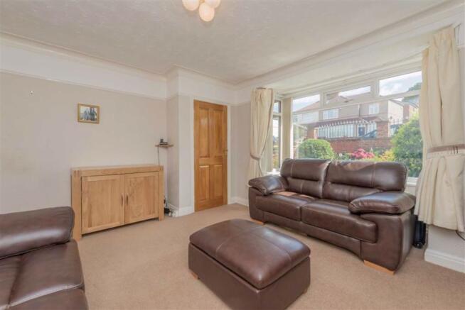 Living Room: