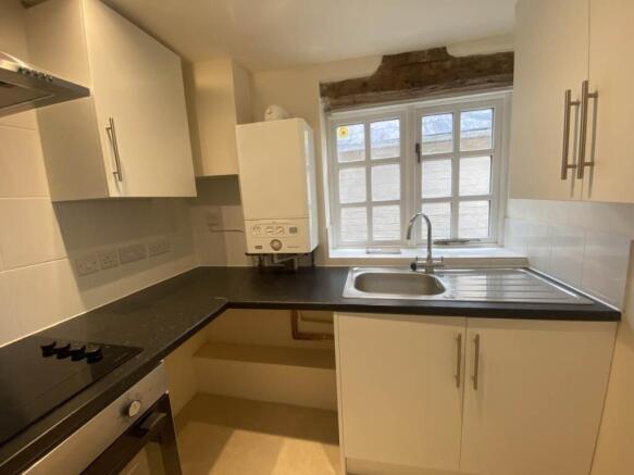 KITCHEN 1