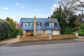 84 St Davids, Salisbury Road, Farnborough GU14 7AE