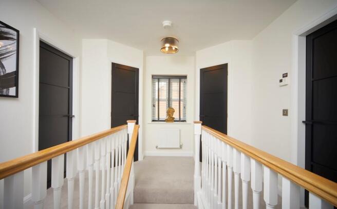 4 bed Detached for sale Image 7