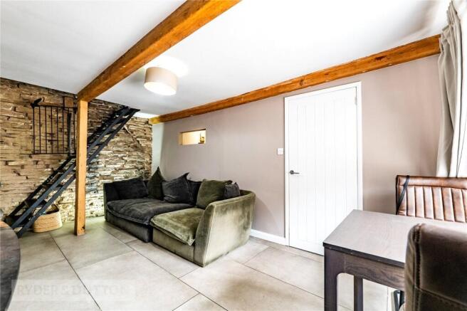 2 bed Terraced for sale Image 6