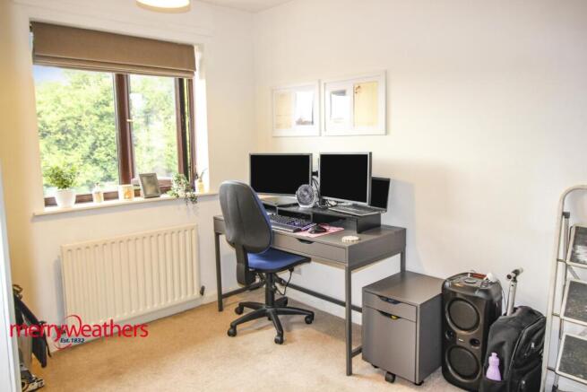 2 bed Semi-Detached for sale Image 6