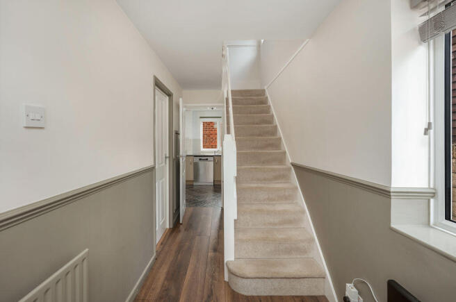 21, Austin Drive, Banbury photo 4