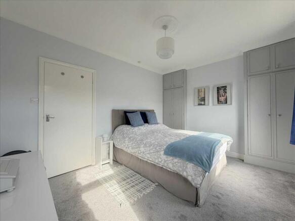 Bedroom (Front)