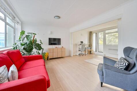 The Cedars, Ealing, London, W13