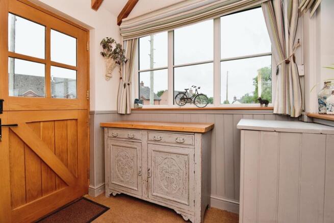 Entrance Porch: