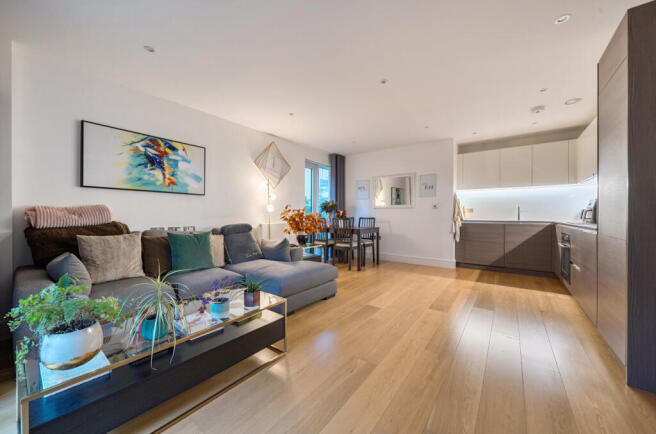 1409687-14-6995ec...