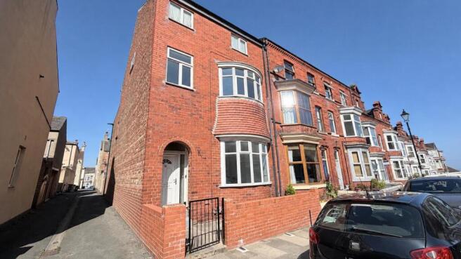 2 bed Apartment to rent in saltburn