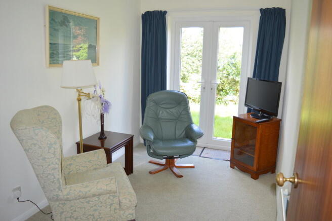 Photo 8