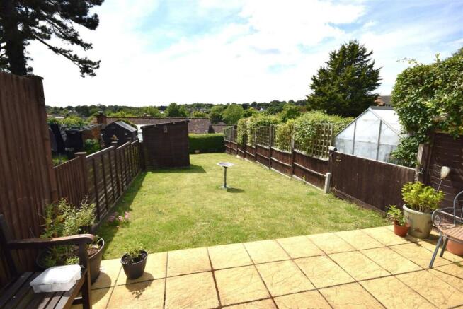 24 Folly Lane North rear gden2.JPG