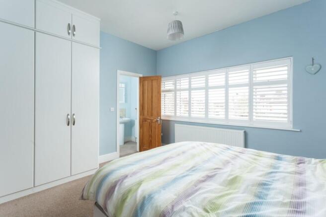 3 bed Semi-Detached for sale Image 10