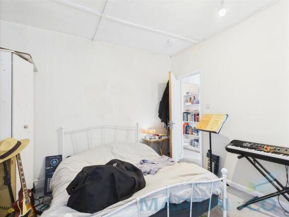 Bedroom 3 Pic 2