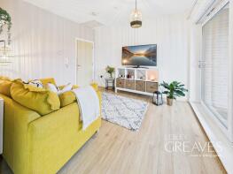 Flat 10, 15 Deane Court, Deane Road, Nottingham NG11 7GD
