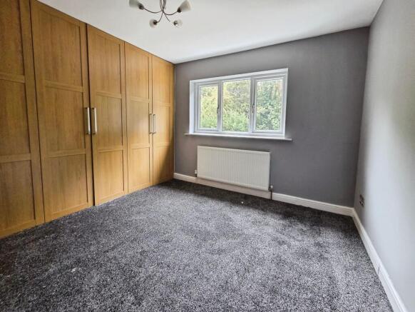 2 bed Semi-Detached for sale Image 11