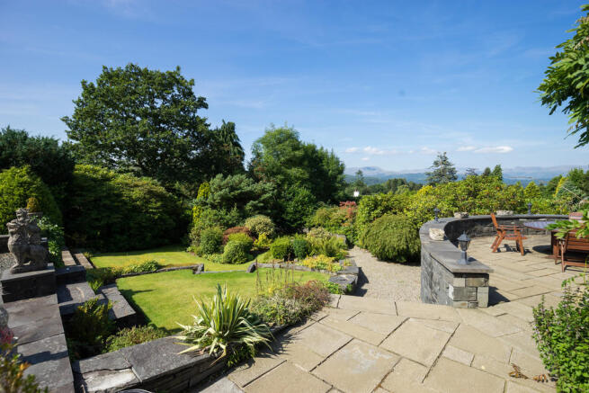 Gardens And Terra...