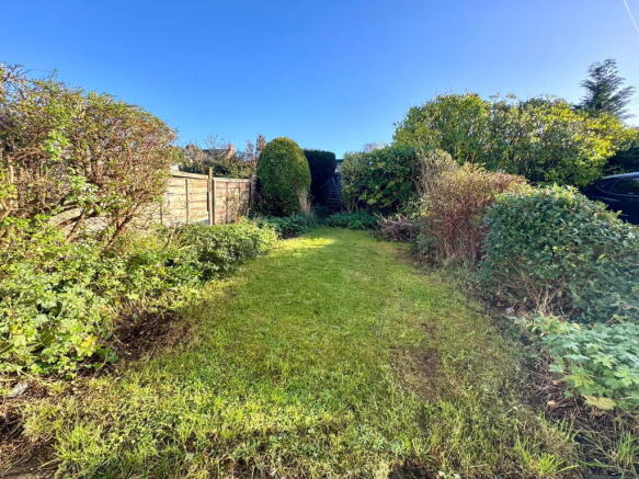 2 bed Terraced for sale Image 11