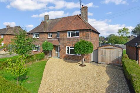 Glebe Road, Cranleigh, GU6