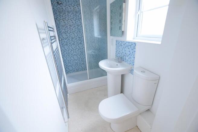 En-suite shower/wc