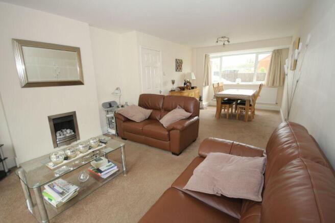 Living/Dining Room