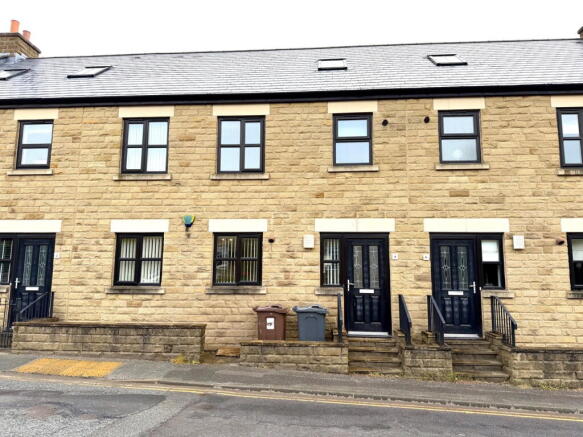4 bed Town House for sale Image 5