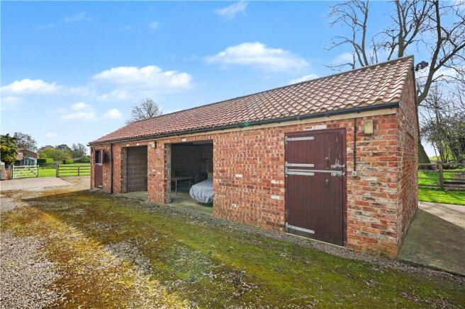 5 bed Equestrian Facility for sale Image 9