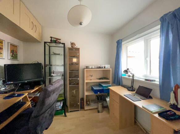 Photo 12
