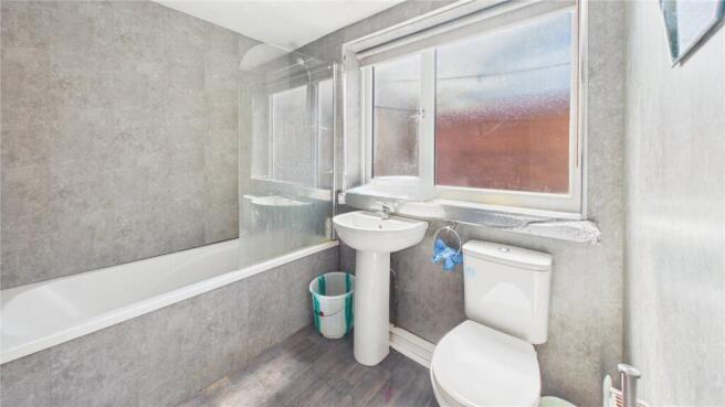 4 bed Terraced for sale Image 3