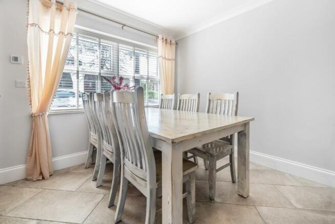 LIVING DINING ROOM