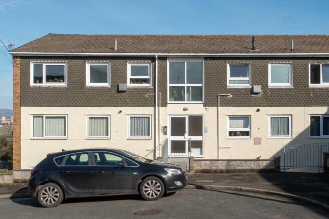 Uppercliff Close