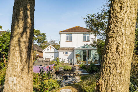 Manor Avenue, Alderney, Poole, BH12