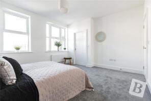 Flat 34, Dunton Court, Aston Road, Laindon, Basildon SS15 6UH