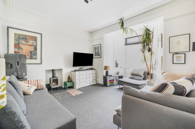 1314341-10-685eb2...