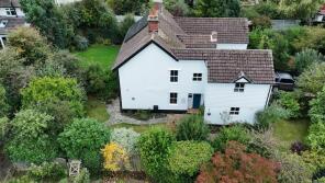 43, Middle Road, Brentwood CM13 3QS