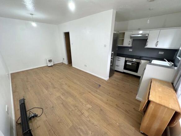 Lounge/ Bedroom