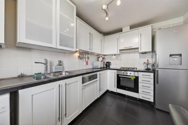 25GarwoodCresWeb13.jpg