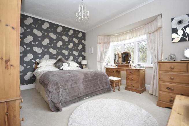 Bed 1.