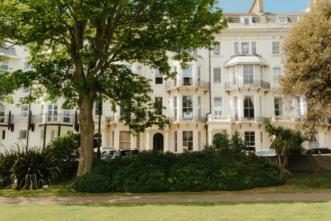 Croft-StLeonards-WarriorSquare-Exterior-6