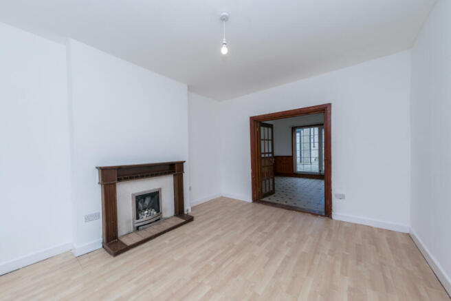 4 bed Semi-Detached for sale Image 7