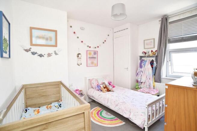 2 bed Terraced for sale Image 6