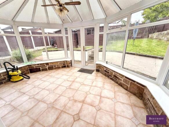 3 bed Detached Bungalow for sale Image 6
