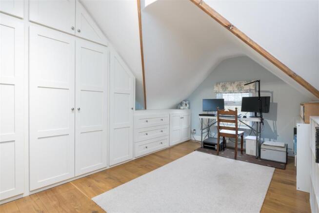 BEDROOM 4/OFFICE