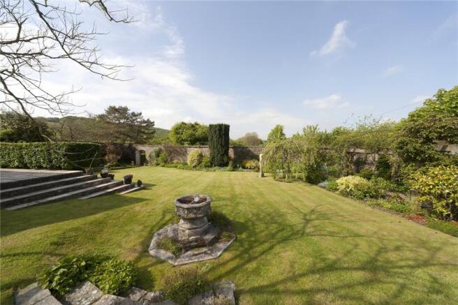 Gardens & Grounds