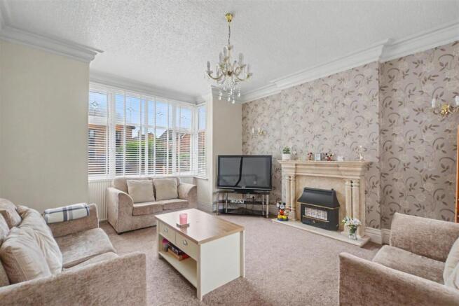 Sitting Room_1.jpeg
