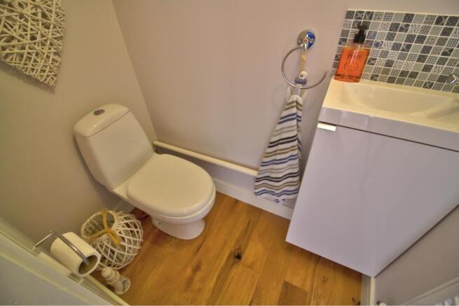 Downstairs cloaks/WC