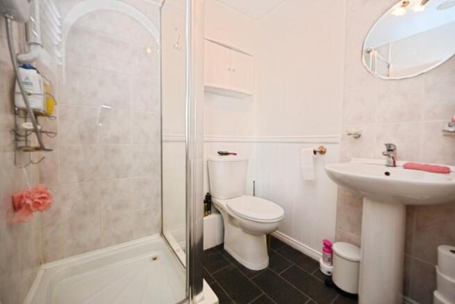 3 bed Detached for sale Image 12