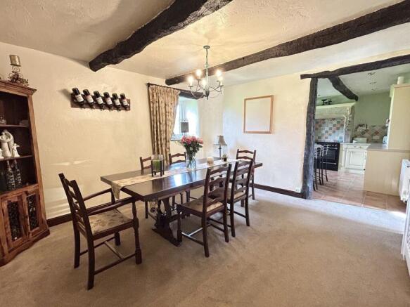 4 bed Barn Conversion for sale Image 9