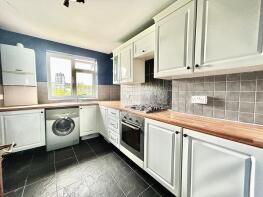 28, Eckington House, Fladbury Road, Tottenham, London N15 6SH