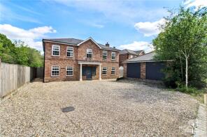 The Birches, Sandy Lane, Tadley RG26 3PA